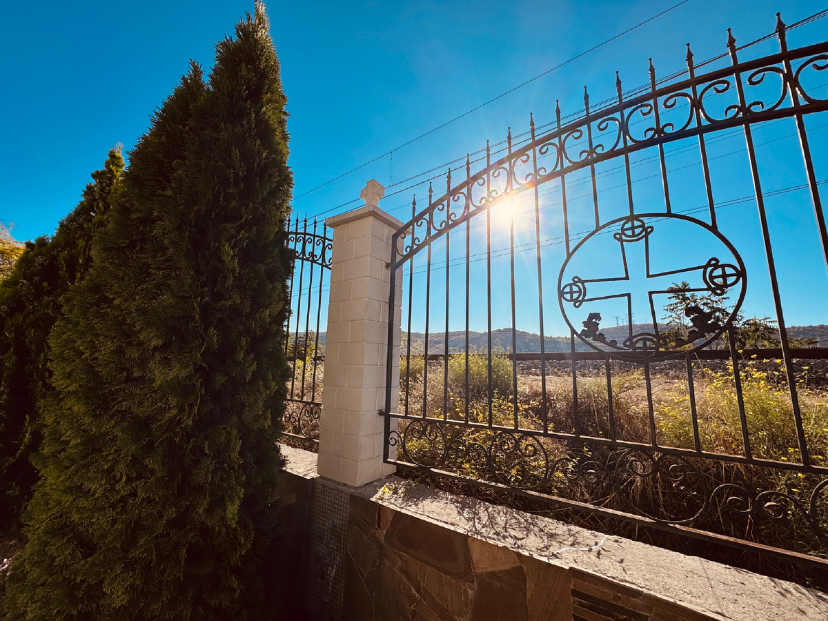 Инкерманский Свято-Климентовский пещерный монастырь, Крым