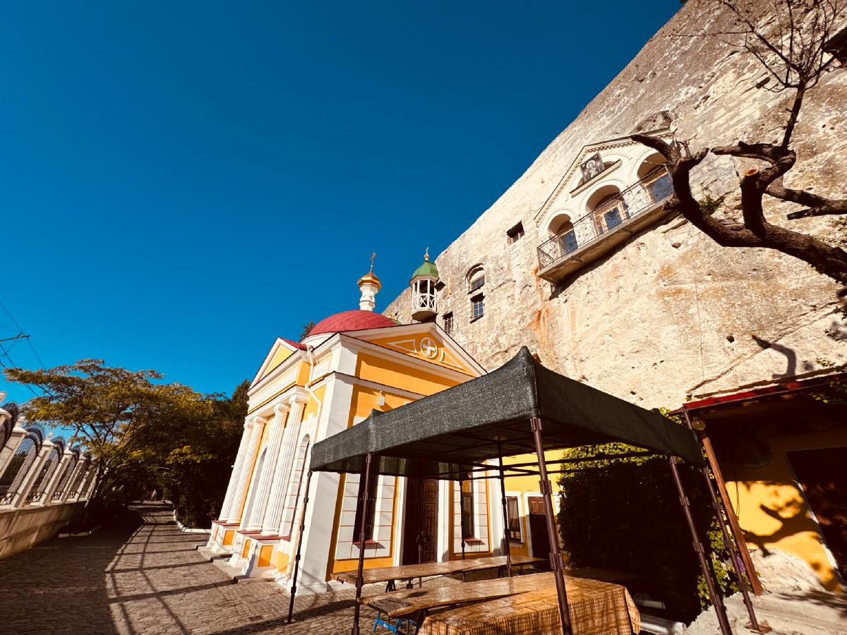 Инкерманский Свято-Климентовский пещерный монастырь, Крым