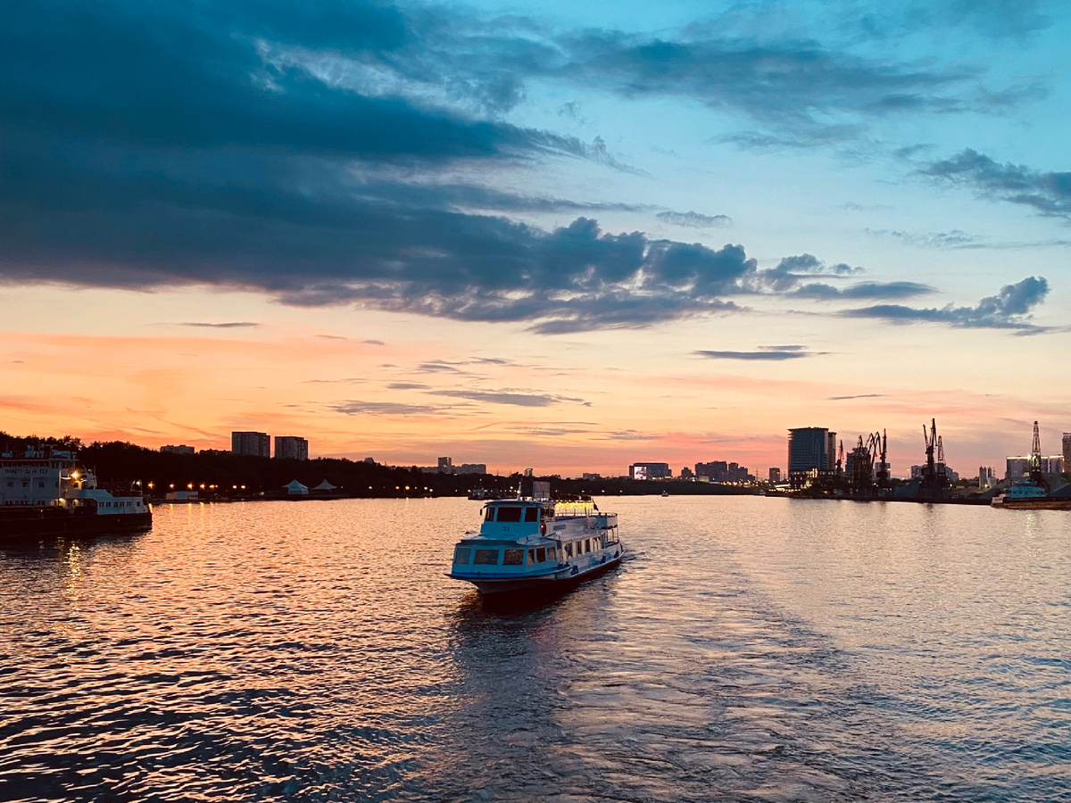 Северный Речной Вокзал, г. Москва, морская прогулка